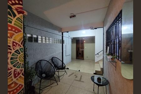 Hall de entrada de apartamento à venda com 2 quartos, 62m² em Vila Moinho Velho, São Paulo