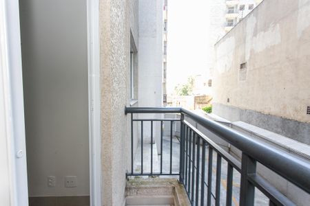 Apartamento para alugar com 36m², 2 quartos e 1 vaga Apartamento para alugar com 36m², 2 quartos e 1 vagaVaranda