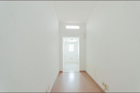 Casa à venda com 167m², 2 quartos e 2 vagas Casa à venda com 167m², 2 quartos e 2 vagasCorredor dos Quartos
