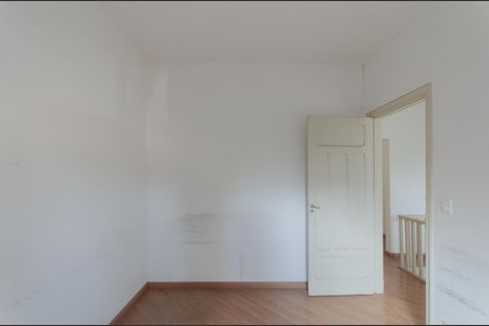 Casa à venda com 167m², 2 quartos e 2 vagas Casa à venda com 167m², 2 quartos e 2 vagasQuarto