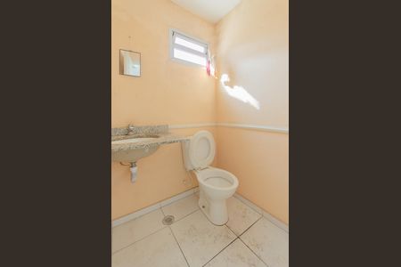 Casa à venda com 167m², 2 quartos e 2 vagas Casa à venda com 167m², 2 quartos e 2 vagasBanheiro 1