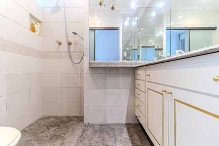 Apartamento à venda com 96m², 3 quartos e sem vagaBanheiro da Suíte
