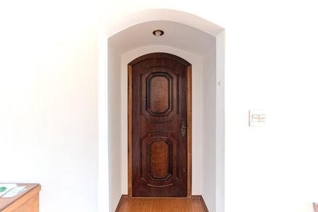Apartamento à venda com 96m², 3 quartos e sem vagaEntrada Social