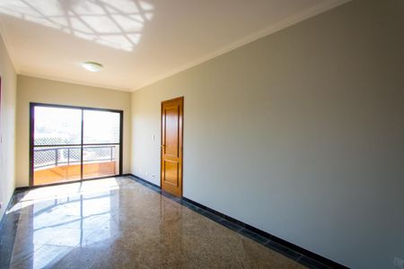Sala de apartamento para alugar com 3 quartos, 86m² em Vila Scarpelli, Santo André