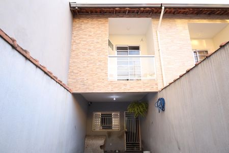 Casa à venda com 120m², 3 quartos e 2 vagasGaragem