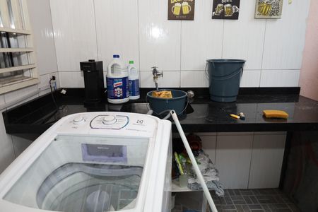 Casa à venda com 120m², 3 quartos e 2 vagasÁrea de Serviço