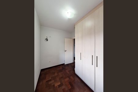 Casa para alugar com 162m², 3 quartos e 4 vagas Casa para alugar com 162m², 3 quartos e 4 vagasQuarto 2