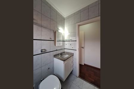 Casa para alugar com 162m², 3 quartos e 4 vagas Casa para alugar com 162m², 3 quartos e 4 vagasBanheiro