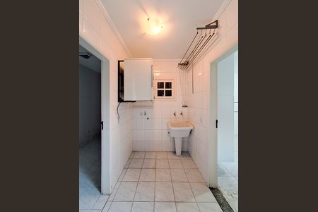 Casa para alugar com 162m², 3 quartos e 4 vagas Casa para alugar com 162m², 3 quartos e 4 vagasÁrea de Serviço