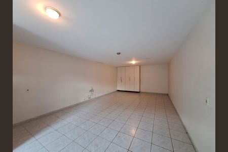 Casa para alugar com 162m², 3 quartos e 4 vagas Casa para alugar com 162m², 3 quartos e 4 vagasGaragem