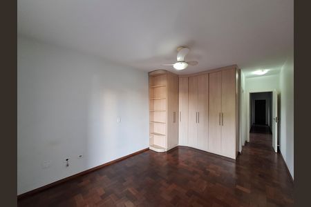 Casa para alugar com 162m², 3 quartos e 4 vagas Casa para alugar com 162m², 3 quartos e 4 vagasQuarto 1