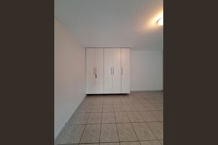 Casa para alugar com 162m², 3 quartos e 4 vagas Casa para alugar com 162m², 3 quartos e 4 vagasGaragem