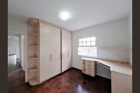 Casa para alugar com 162m², 3 quartos e 4 vagas Casa para alugar com 162m², 3 quartos e 4 vagasQuarto 3