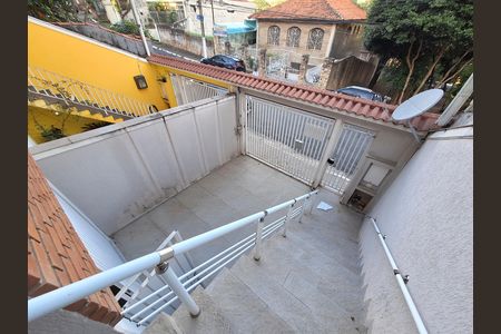 Casa para alugar com 162m², 3 quartos e 4 vagas Casa para alugar com 162m², 3 quartos e 4 vagasEntrada