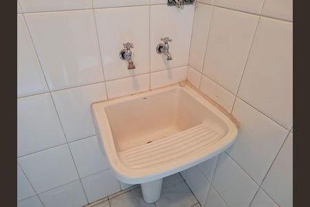 Casa para alugar com 162m², 3 quartos e 4 vagas Casa para alugar com 162m², 3 quartos e 4 vagasÁrea de Serviço
