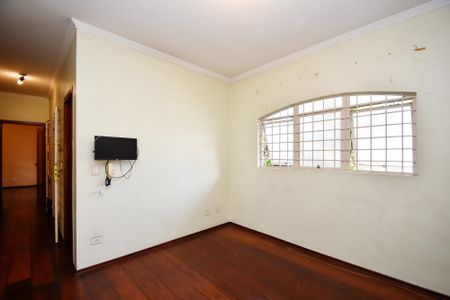 ante sala das 4 suites de casa à venda com 4 quartos, 651m² em Alto de Pinheiros, São Paulo