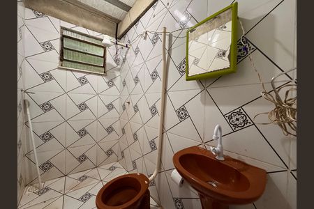 Casa para alugar com 69m², 2 quartos e sem vagaBanheiro Social
