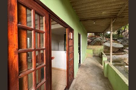 Casa para alugar com 69m², 2 quartos e sem vagaÁrea de Serviço