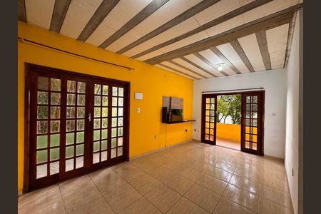 Casa para alugar com 69m², 2 quartos e sem vagaSala