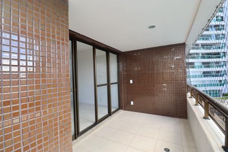 Apartamento para alugar com 53m², 1 quarto e 1 vaga Apartamento para alugar com 53m², 1 quarto e 1 vagaVaranda