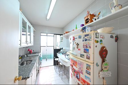 Apartamento à venda com 61m², 2 quartos e 2 vagasCozinha