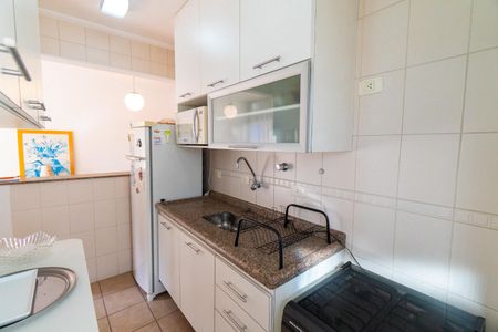 Apartamento para alugar com 55m², 2 quartos e 2 vagasCozinha