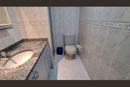Apartamento para alugar com 75m², 2 quartos e 1 vaga Apartamento para alugar com 75m², 2 quartos e 1 vagaBanheiro Social
