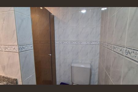 Apartamento para alugar com 75m², 2 quartos e 1 vaga Apartamento para alugar com 75m², 2 quartos e 1 vagaBanheiro Social