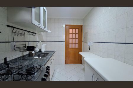 Apartamento para alugar com 75m², 2 quartos e 1 vaga Apartamento para alugar com 75m², 2 quartos e 1 vagaCozinha