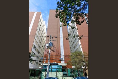Apartamento para alugar com 63m², 2 quartos e sem vaga Apartamento para alugar com 63m², 2 quartos e sem vagaFachada
