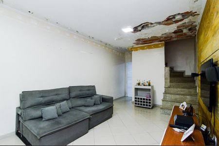 Sala de casa à venda com 3 quartos, 250m² em Vila das Palmeiras, Guarulhos