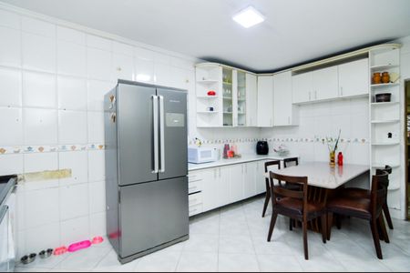 Casa à venda com 250m², 3 quartos e 5 vagasCozinha