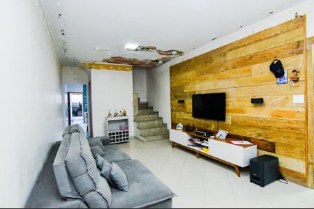 Sala de casa à venda com 3 quartos, 250m² em Vila das Palmeiras, Guarulhos