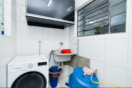 Casa à venda com 250m², 3 quartos e 5 vagasÁrea de Serviço