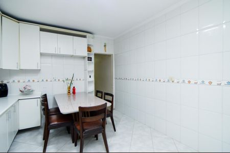 Casa à venda com 250m², 3 quartos e 5 vagasCozinha