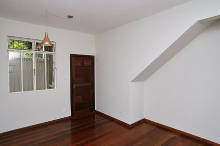 Sala de apartamento para alugar com 3 quartos, 110m² em Nova Vista, Belo Horizonte