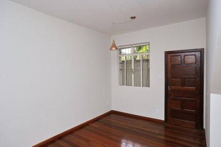 Sala de apartamento para alugar com 3 quartos, 110m² em Nova Vista, Belo Horizonte
