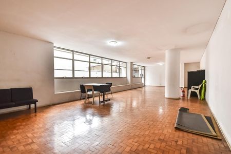 Apartamento à venda com 73m², 2 quartos e 1 vaga Apartamento à venda com 73m², 2 quartos e 1 vagaSalão de festas