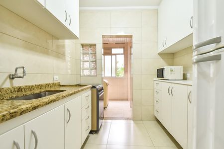 Apartamento à venda com 73m², 2 quartos e 1 vaga Apartamento à venda com 73m², 2 quartos e 1 vagaCozinha