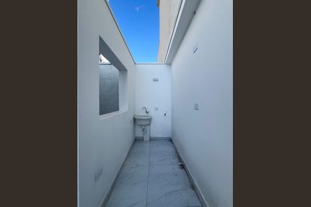 Casa de condomínio à venda com 46m², 1 quarto e sem vaga Casa de condomínio à venda com 46m², 1 quarto e sem vagaÁrea de Serviço