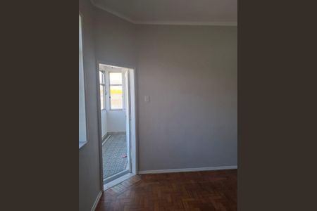 Apartamento à venda com 68m², 2 quartos e sem vagaSala