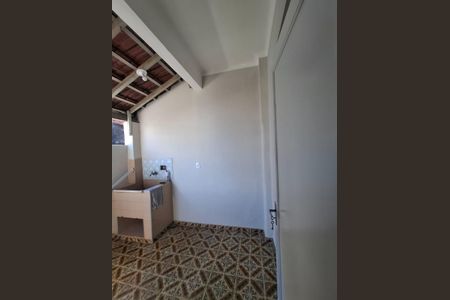 Apartamento à venda com 68m², 2 quartos e sem vagaÁrea de Serviço