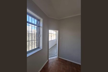 Apartamento à venda com 68m², 2 quartos e sem vagaSala