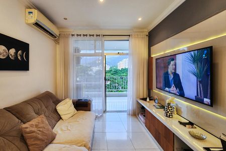 Sala  de apartamento à venda com 2 quartos, 86m² em Grajaú, Rio de Janeiro