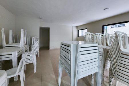 Apartamento à venda com 86m², 2 quartos e 1 vaga Apartamento à venda com 86m², 2 quartos e 1 vagaÁrea Comum