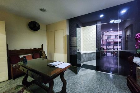 Apartamento à venda com 86m², 2 quartos e 1 vaga Apartamento à venda com 86m², 2 quartos e 1 vagaÁrea Comum