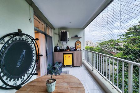 Varanda  de apartamento à venda com 2 quartos, 86m² em Grajaú, Rio de Janeiro