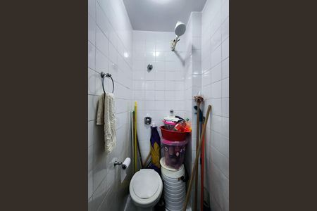 Apartamento à venda com 86m², 2 quartos e 1 vaga Apartamento à venda com 86m², 2 quartos e 1 vagaBanheiro de Serviço