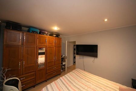 Casa à venda com 160m², 3 quartos e 2 vagas