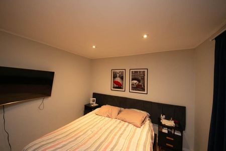 Casa à venda com 160m², 3 quartos e 2 vagas